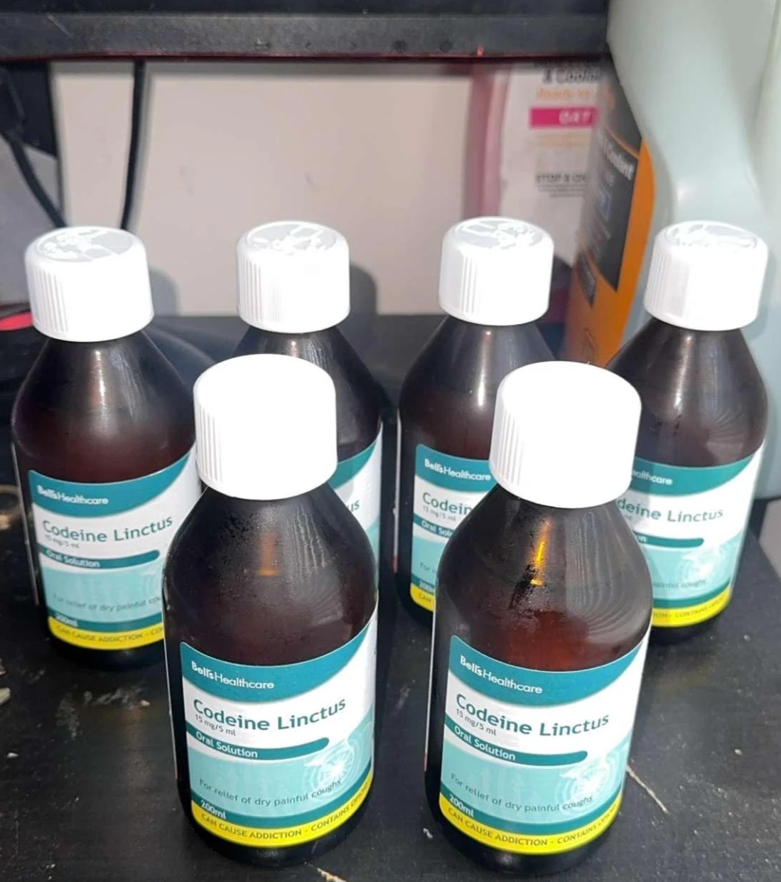 Bells Codeine Linctus 200ml